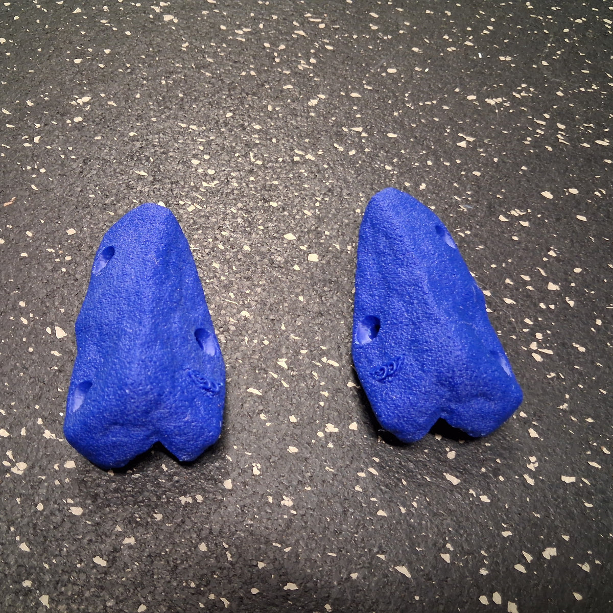 Small corner hold v1 - Screw on set of 2 - Starting at $16 CAD