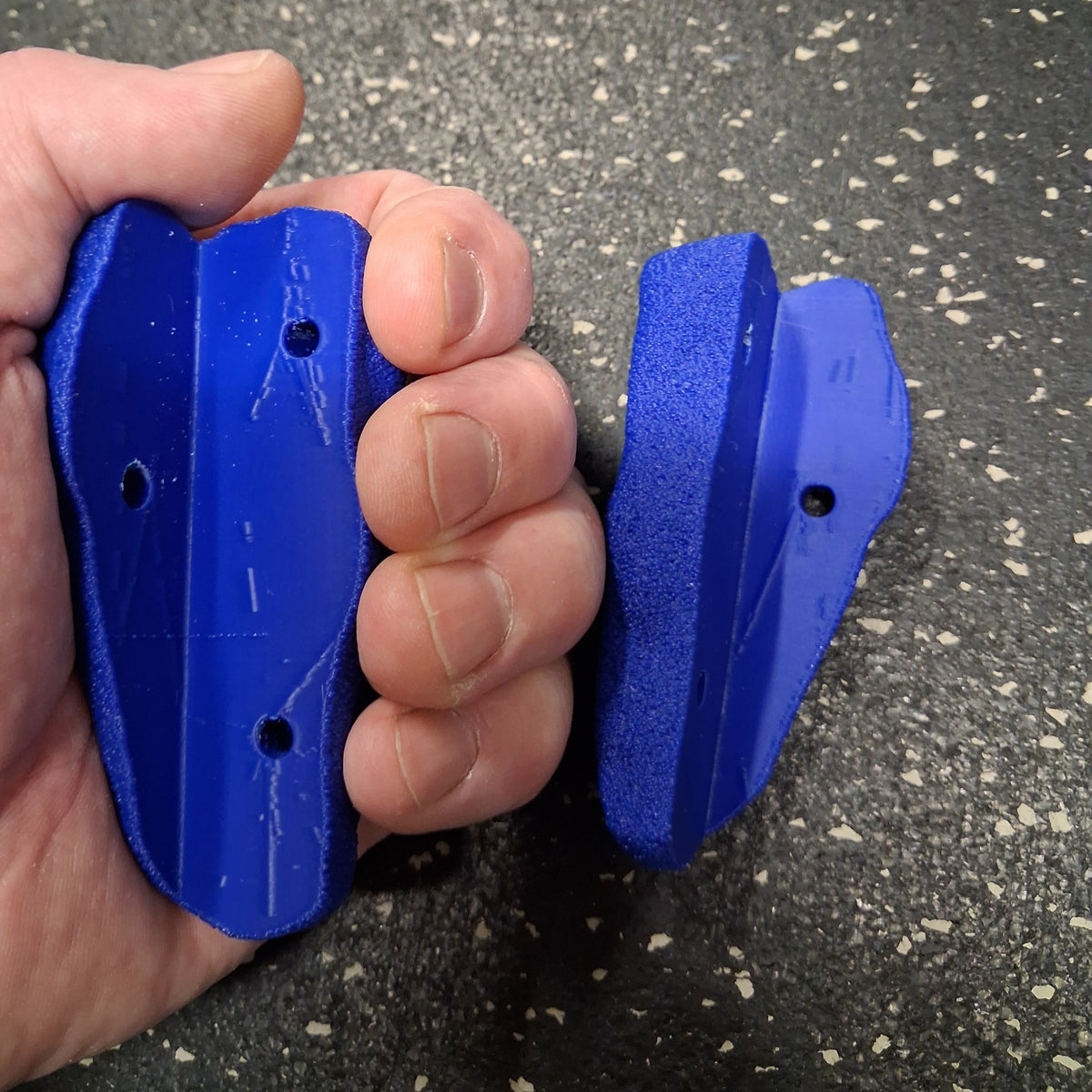 Small corner hold v1 - Screw on set of 2 - Starting at $16 CAD