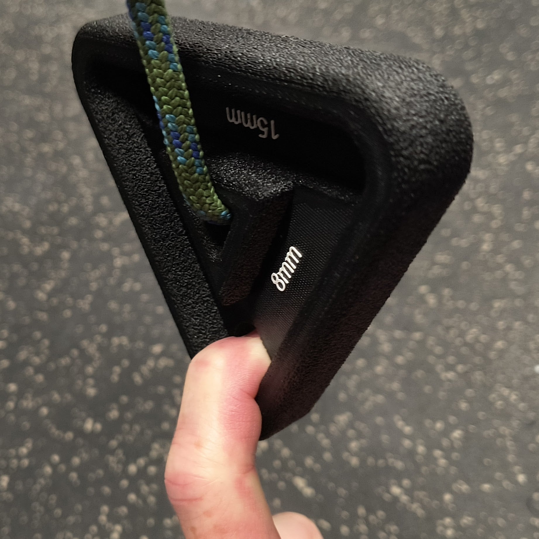 Triangle Finger Trainer (15mm / 8mm edges) - set of 2