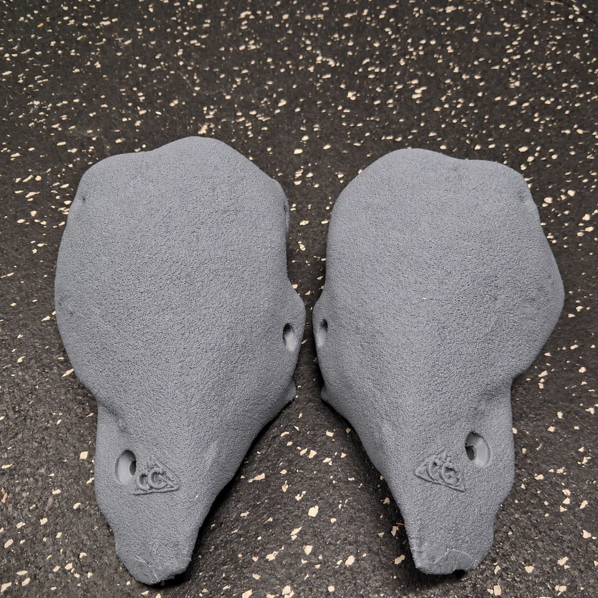 Pocket corner - Screw on Climbing hold - set of 2 - Starting at $40 CAD