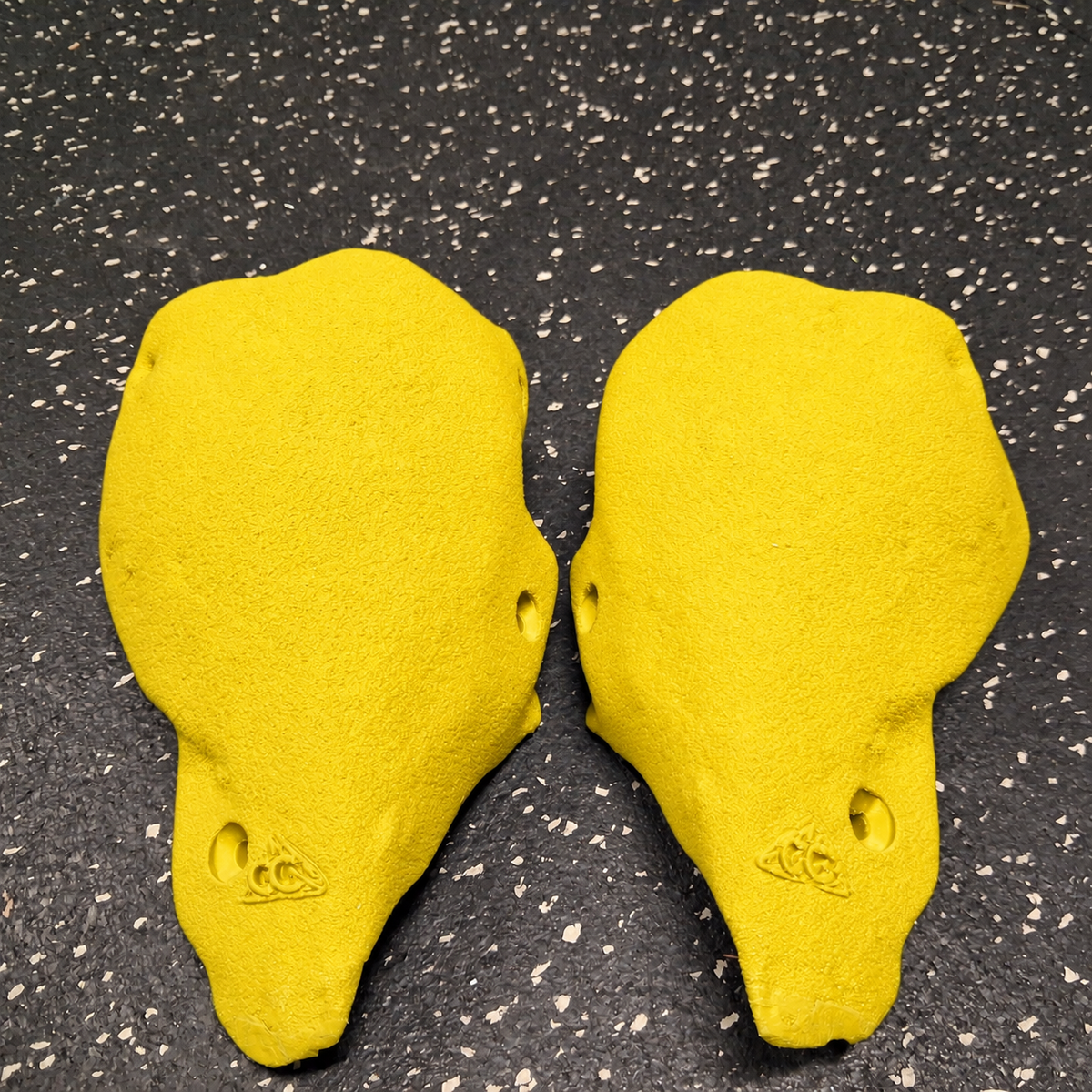 Pocket corner - Screw on Climbing hold - set of 2 - Starting at $40 CAD