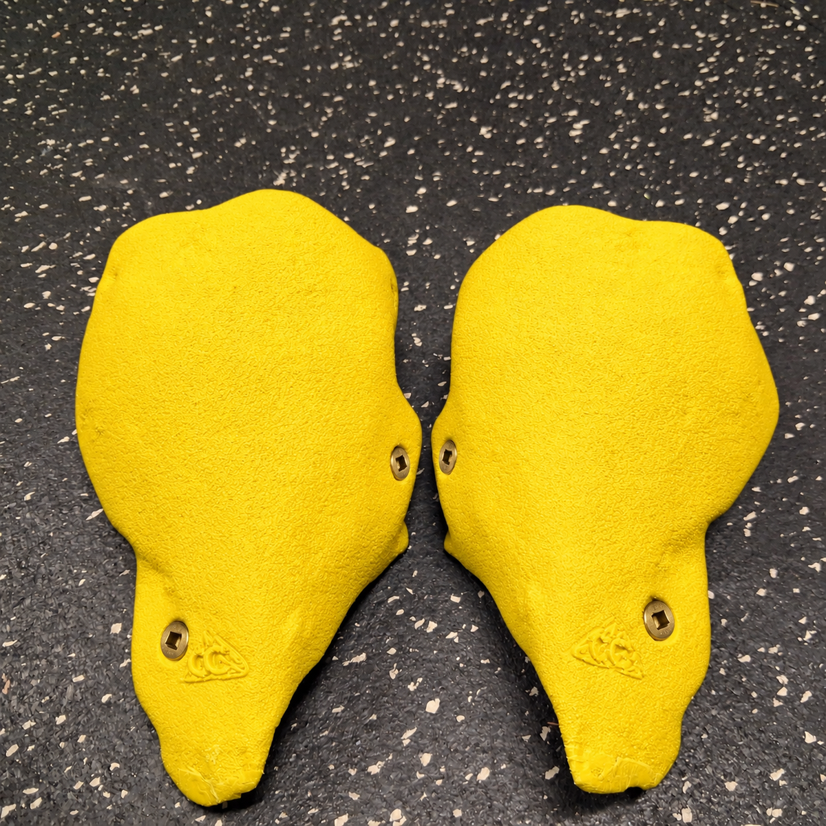 Pocket corner - Screw on Climbing hold - set of 2 - Starting at $40 CAD