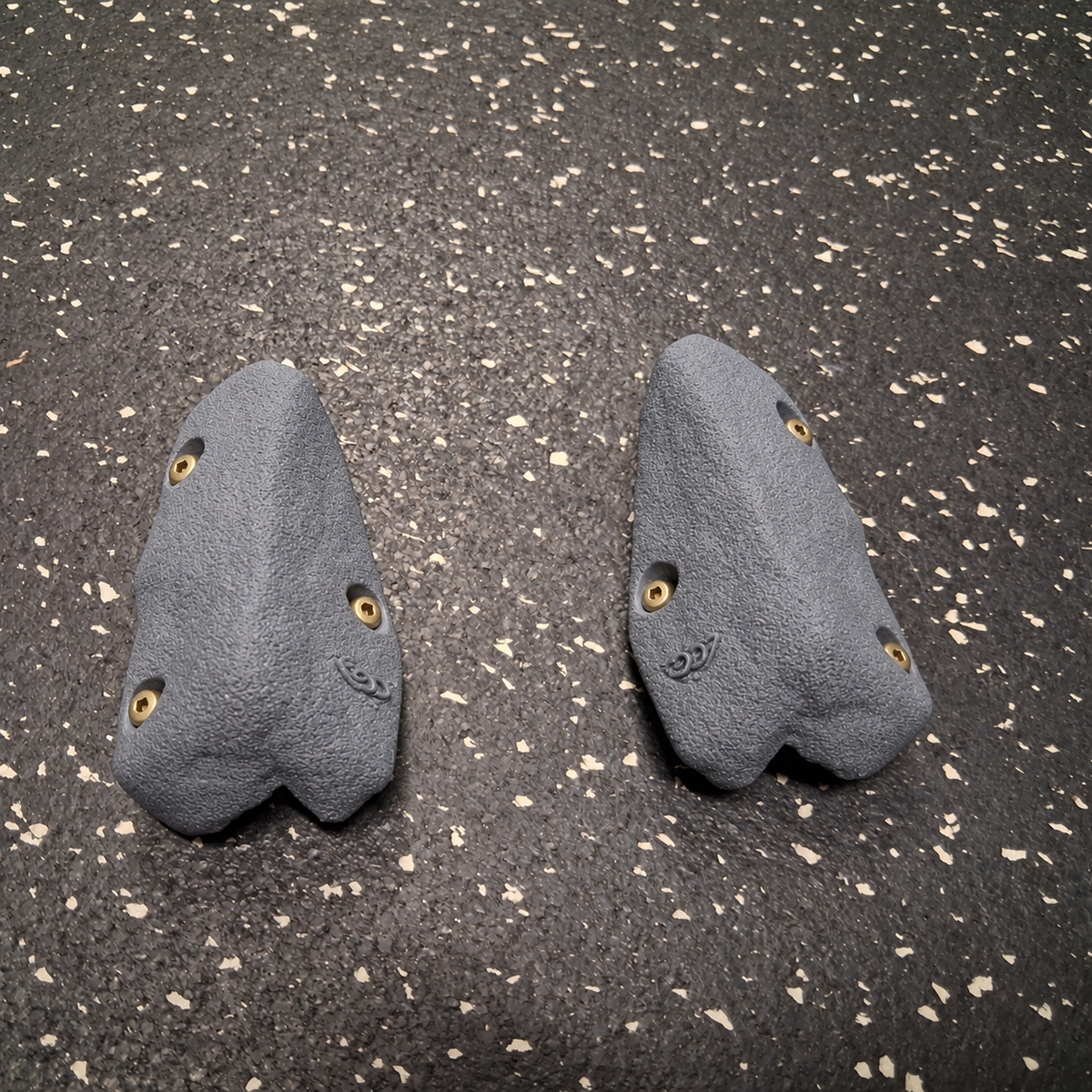 Small corner hold v1 - Screw on set of 2 - Starting at $16 CAD