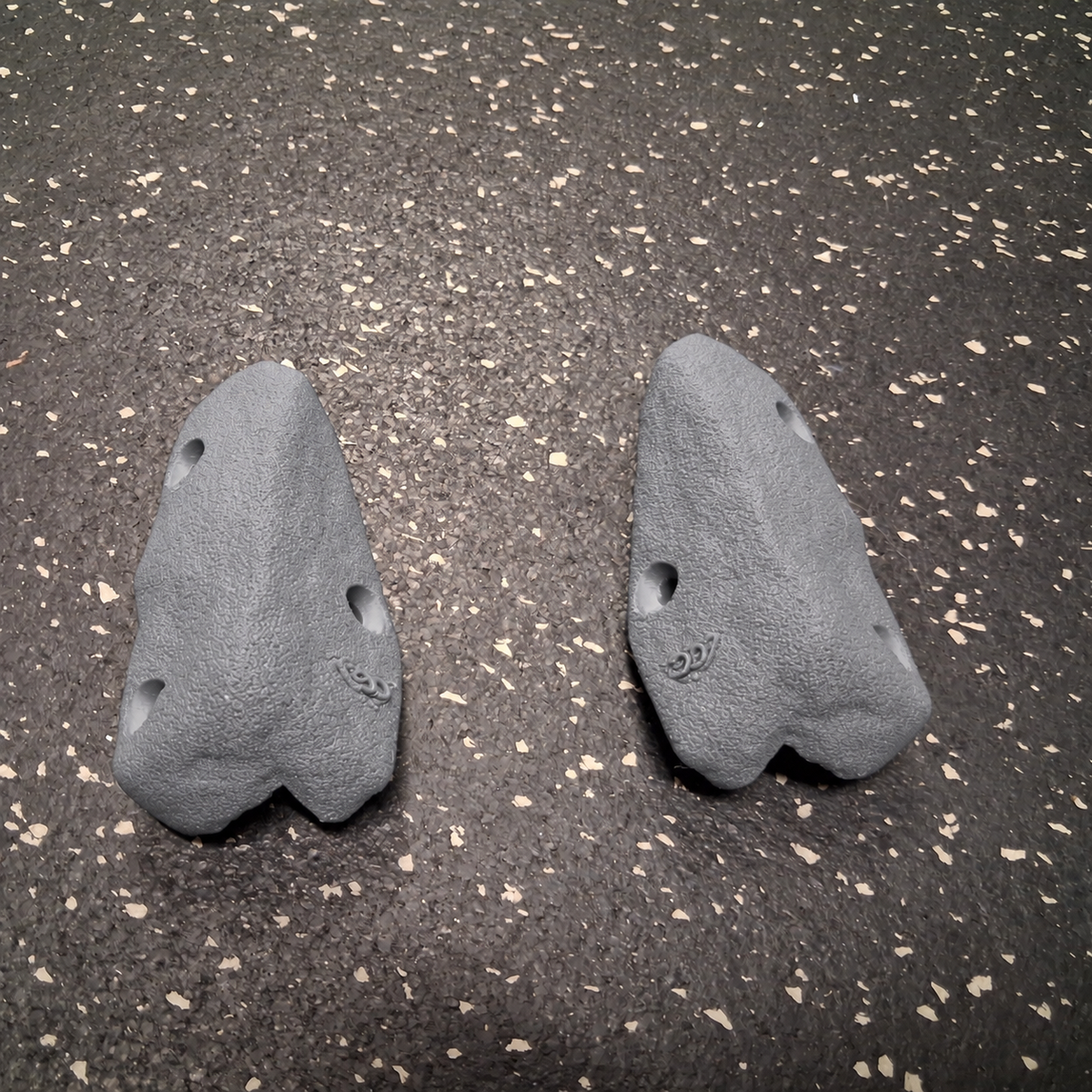 Small corner hold v1 - Screw on set of 2 - Starting at $16 CAD