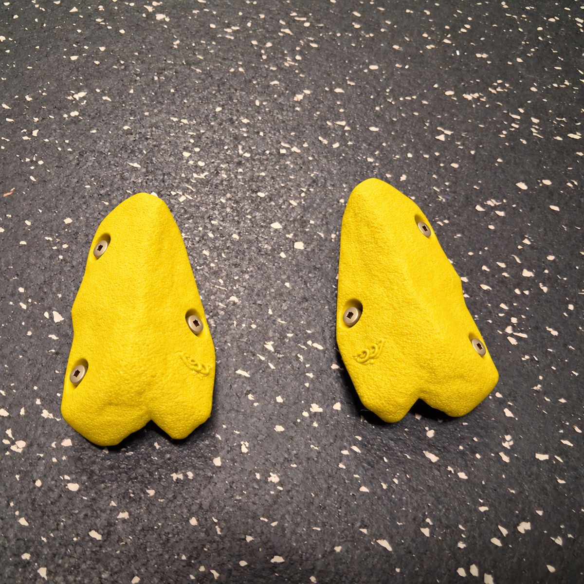 Small corner hold v1 - Screw on set of 2 - Starting at $16 CAD